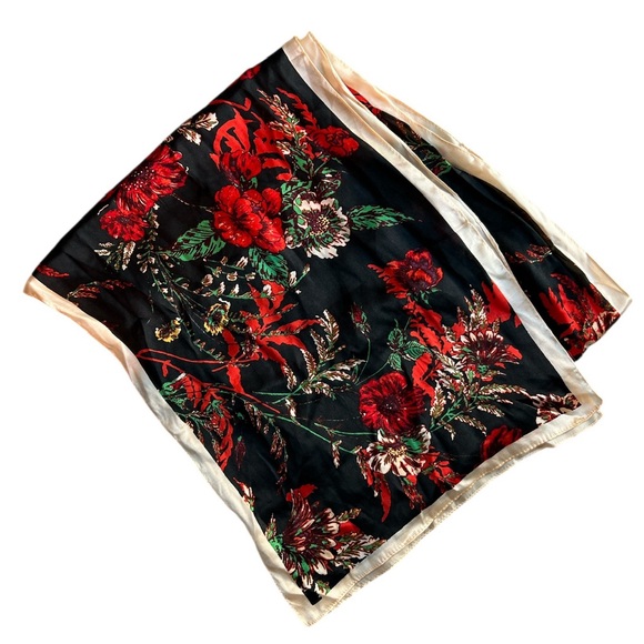 Vince camuto Floral Black and Red silk Scarf 68”x 13,5” - Picture 1 of 3